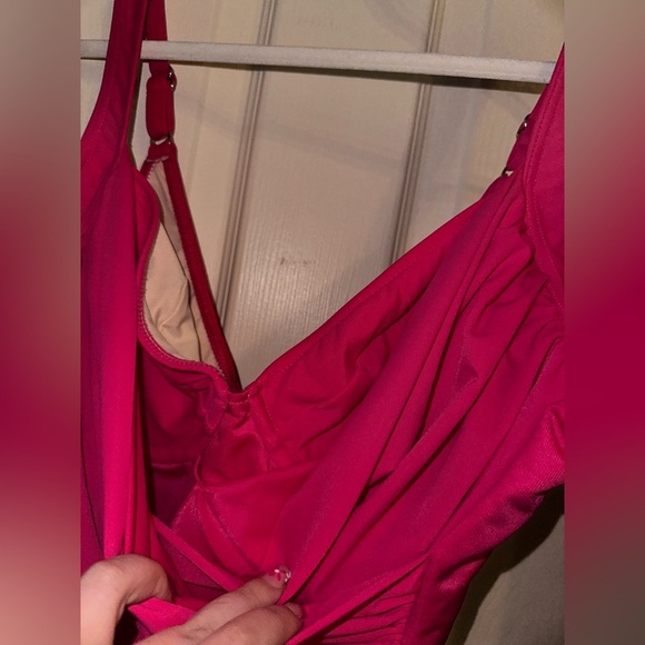 Miraclesuit pink ruched One Piece Swimsuit beach vacation pool summer - Picture 8 of 13